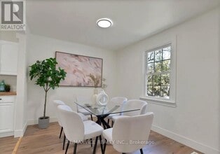 596 Pharmacy Ave in Toronto, ON - Building Photo - Building Photo