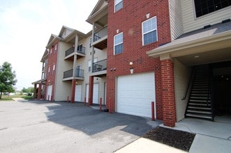 LEGACY PARK in Brownsburg, IN - Foto de edificio - Building Photo