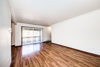 15706 Peggy Ln in Oak Forest, IL - Building Photo - Building Photo