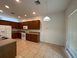 4438 W Whitewater Ave in Weston, FL - Building Photo - Building Photo
