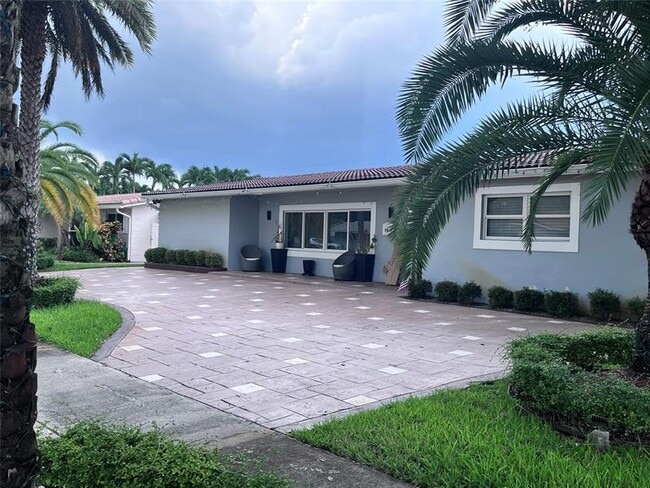 5424 Jackson St in Hollywood, FL - Building Photo - Building Photo