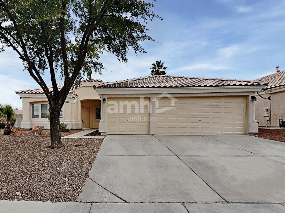 504 Duran St in Henderson, NV - Building Photo