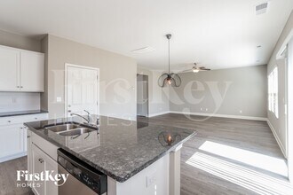 9221 Evans Creek Ct in Charlotte, NC - Building Photo - Building Photo