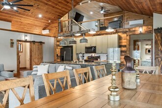 299 Westview Dr in Ellijay, GA - Building Photo - Building Photo