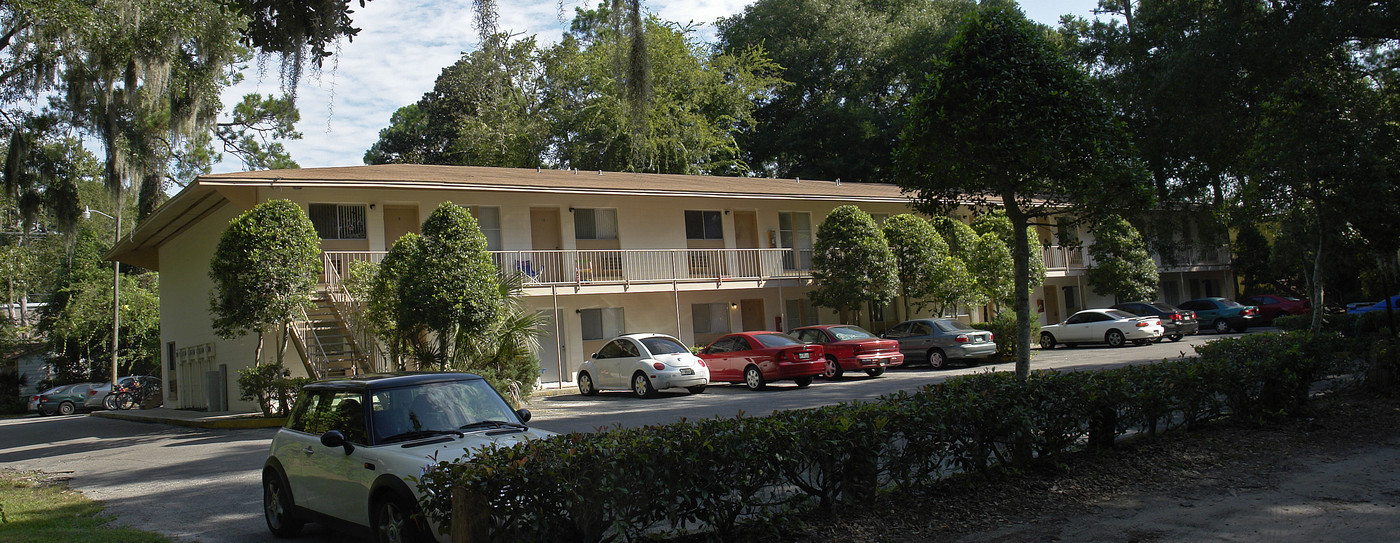 Gator Park Apartments in Gainesville, FL - Building Photo