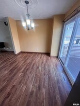 3751 Tam-O-Shanter Dr N in Bettendorf, IA - Building Photo - Building Photo