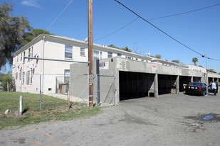 1830 Westmoreland Ave in Los Angeles, CA - Foto de edificio - Building Photo