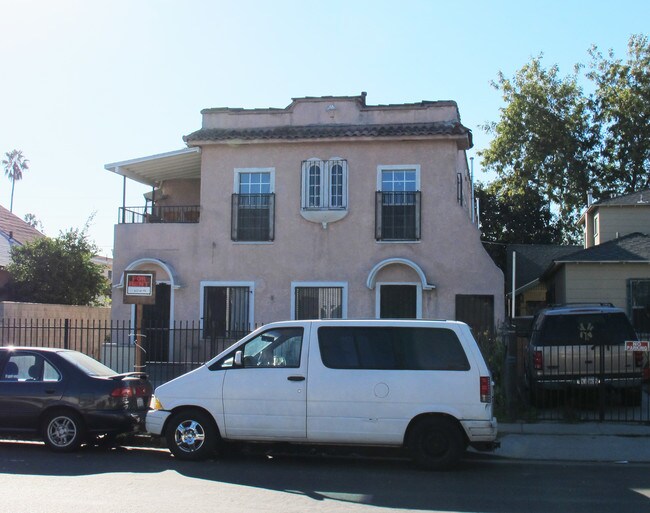 712 W 47th St in Los Angeles, CA - Building Photo - Building Photo