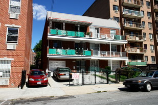 14417-14419 Barclay Ave Apartamentos