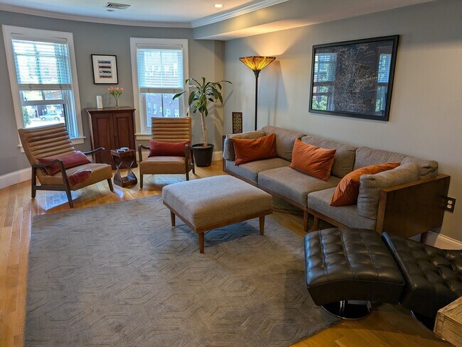 86 W Springfield St in Boston, MA - Building Photo - Building Photo