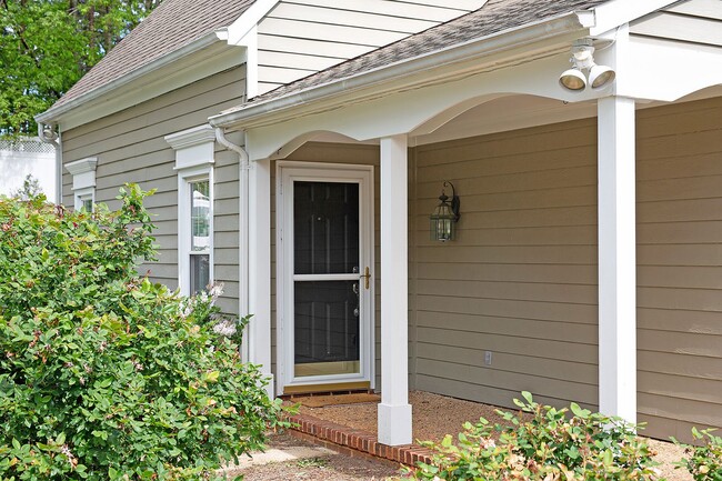 3400 Moubry Ln in Charlottesville, VA - Building Photo - Building Photo
