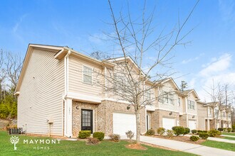 3263 Pennington Dr in Stonecrest, GA - Building Photo - Building Photo