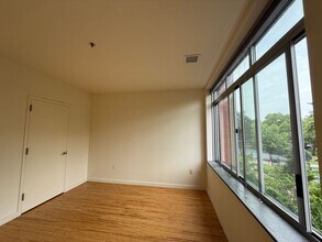 25 McWilliams Pl in Jersey City, NJ - Building Photo - Building Photo