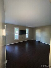3505 Colonnade Dr in Ettrick, VA - Building Photo - Building Photo