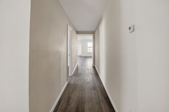 10635 Goldfinch Rd in Baytown, TX - Building Photo - Building Photo