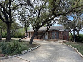 10267 Mount Crosby Dr in San Antonio, TX - Building Photo