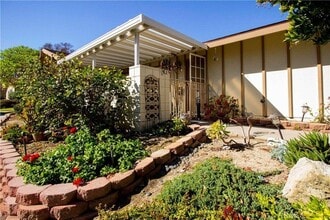 731 Avenida Majorca in Laguna Hills, CA - Building Photo - Building Photo
