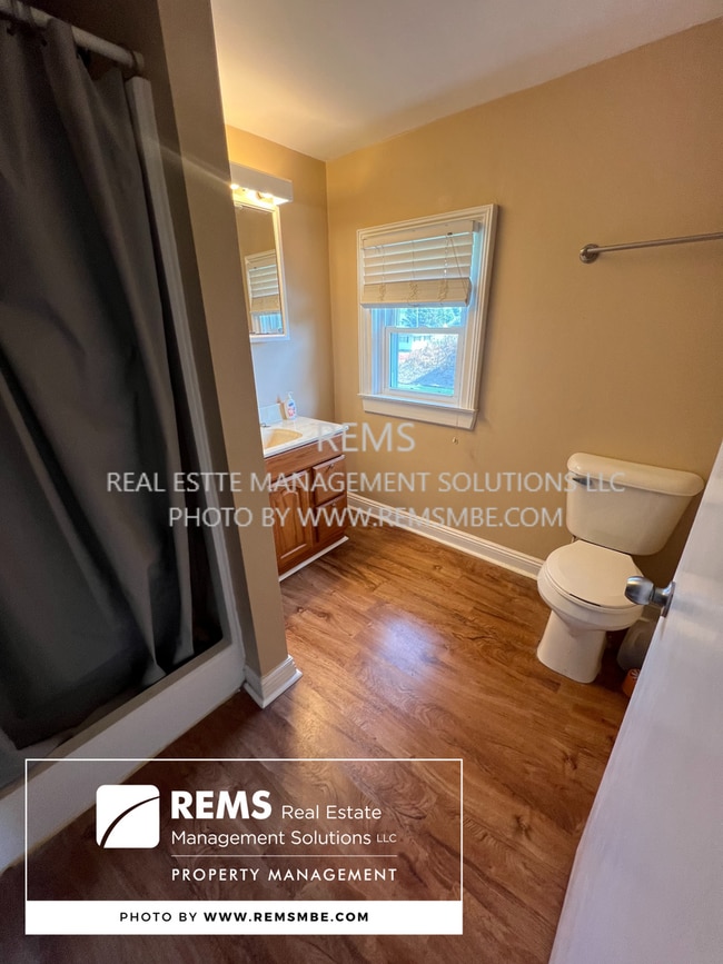 222 Mill St in Fox Lake, WI - Building Photo - Building Photo