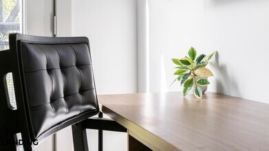 49 Boulevard SE in Atlanta, GA - Foto de edificio - Building Photo