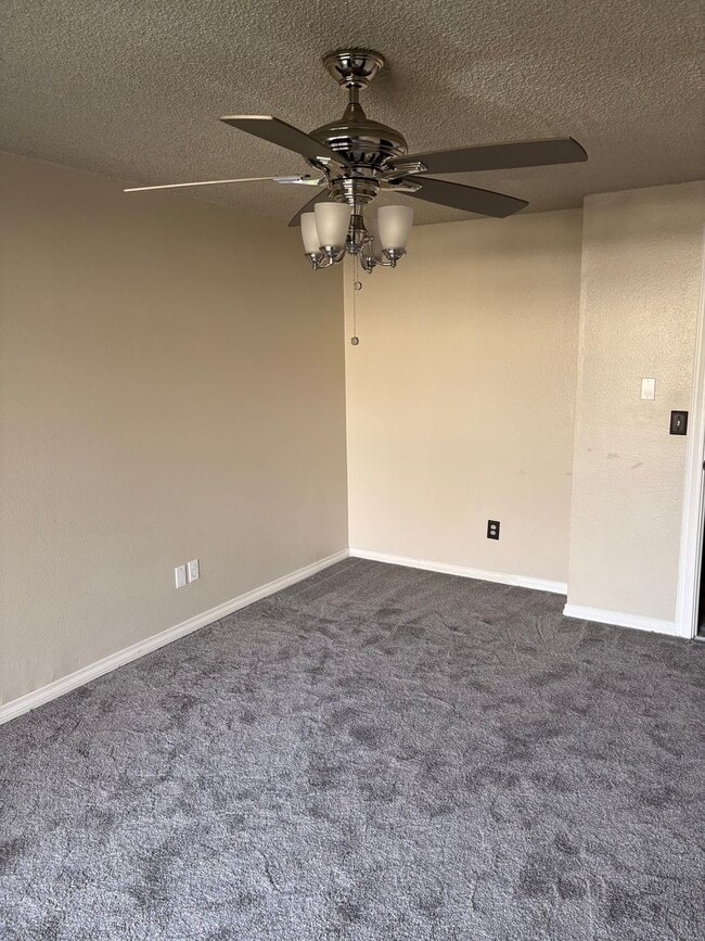 property at 15625 42nd Ave S