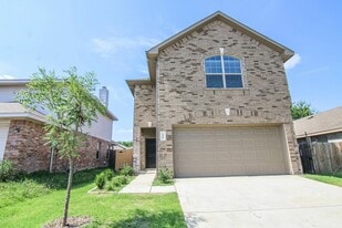 232 Cliff Heights Cir in Dallas, TX - Building Photo