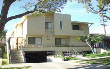 1055 Ruberta Ave in Glendale, CA - Foto de edificio - Building Photo