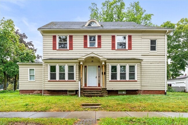property at 19 Genesee Park Blvd