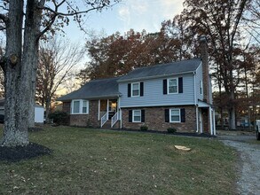 1914 Pump Rd in Richmond, VA - Building Photo - Building Photo