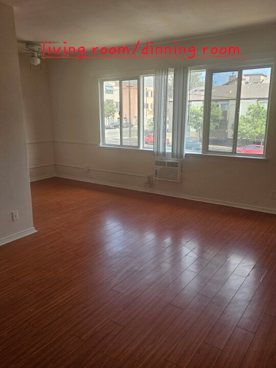3028 4th St in Los Angeles, CA - Building Photo