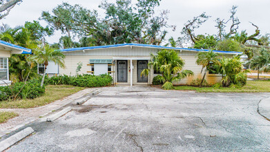 Apartments of Azalea in Vero Beach, FL - Building Photo - Building Photo