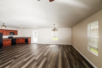 321 Counter Point Dr in Harvest, AL - Building Photo - Building Photo