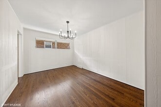 724 Barnsdale Rd in La Grange Park, IL - Building Photo - Building Photo