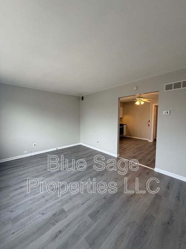 727 Clifton Ave in Collingdale, PA - Building Photo - Building Photo