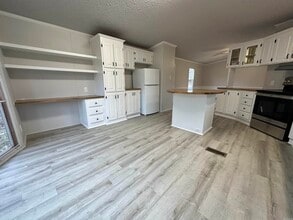 2712 Spring St in Hot Springs National Park, AR - Building Photo - Building Photo