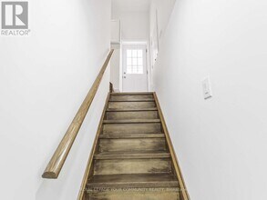 56 Casa Grande St in Richmond Hill, ON - Building Photo - Building Photo