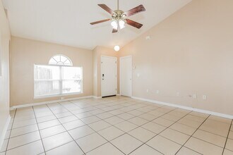 13506 Cohiba Ct in Riverview, FL - Building Photo - Building Photo