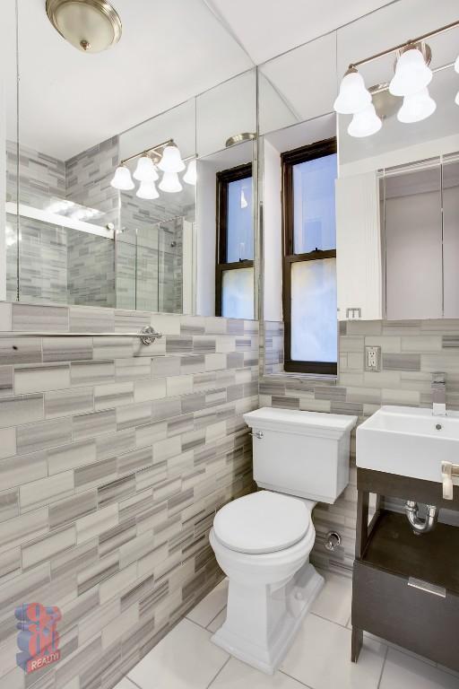 219 E 23rd St, Unit 17 in New York, NY - Building Photo - Building Photo