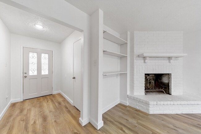 property at 2718 Quiver Ln