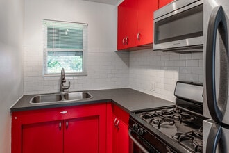 East River Terrace in Minneapolis, MN - Foto de edificio - Interior Photo