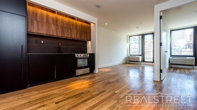 property at 1 Duffield St
