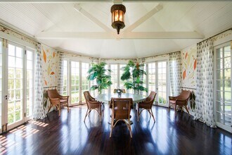 505 First Neck Lane in Southampton, NY - Building Photo - Building Photo