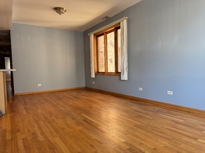 3714 S Hermitage Ave in Chicago, IL - Building Photo - Building Photo