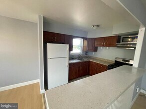 4215 Lackland Pl in Philadelphia, PA - Building Photo - Building Photo