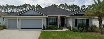 34048 Lavender Parke Dr in Fernandina Beach, FL - Building Photo