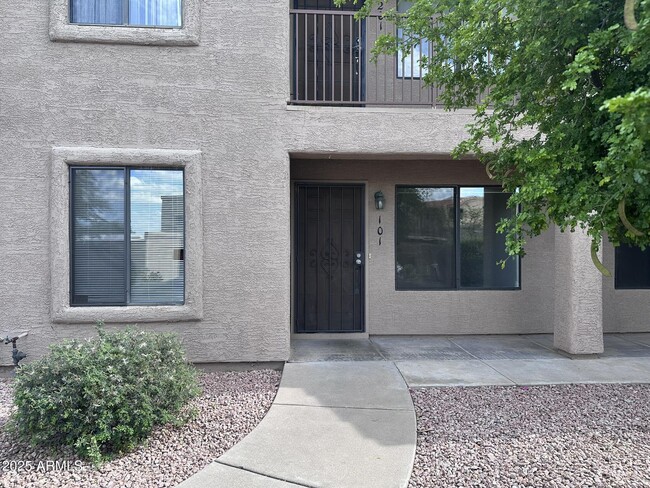property at 13636 N Saguaro Blvd