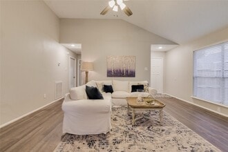 6714 Mistflower Ln in Katy, TX - Building Photo - Building Photo