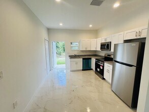 4301 East 9th Street in Lehigh Acres, FL - Building Photo - Building Photo