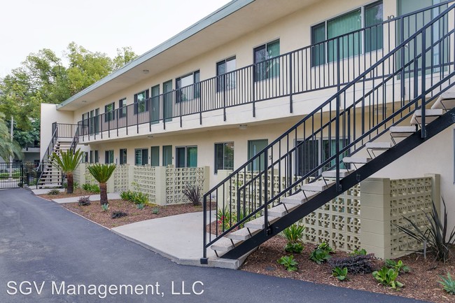 Villa Capri Apartments in Pasadena, CA - Foto de edificio - Building Photo