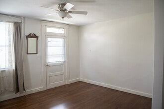 1366 Lititz Rd, Unit 1366 in Manheim, PA - Building Photo - Building Photo