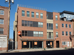 712 N 2nd St in Philadelphia, PA - Foto de edificio - Building Photo